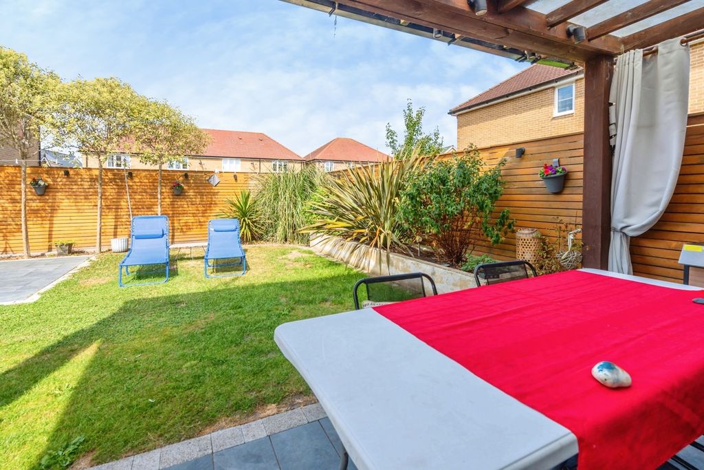 Property photo 3 of 14 Pbox-Img.Jpg