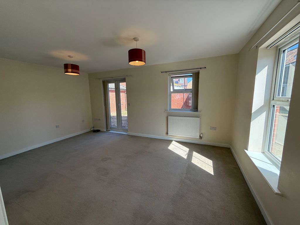 Property photo 3 of 12 View