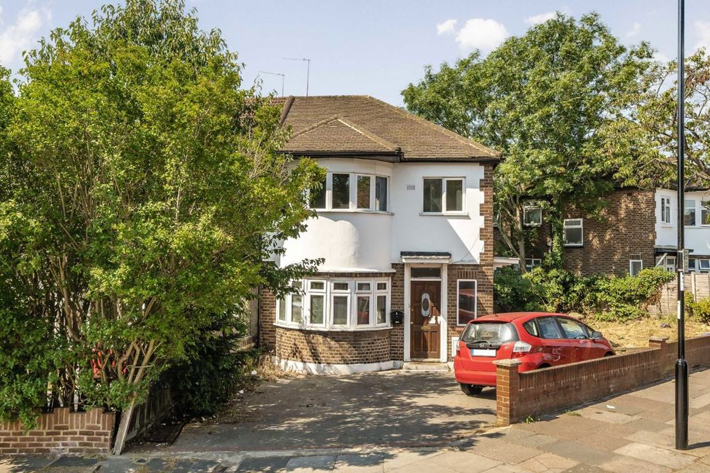 Property photo 1 of 7