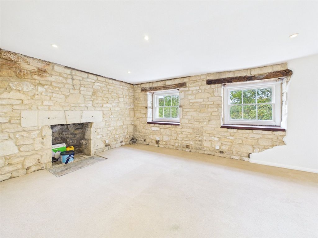 Property photo 3 of 13 Picture No. 22