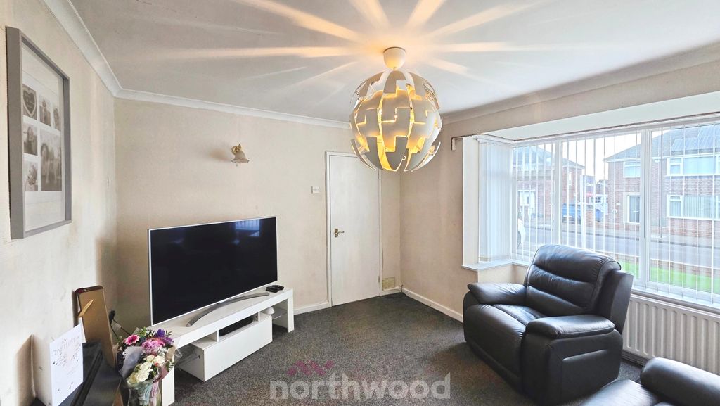 Property photo 3 of 30