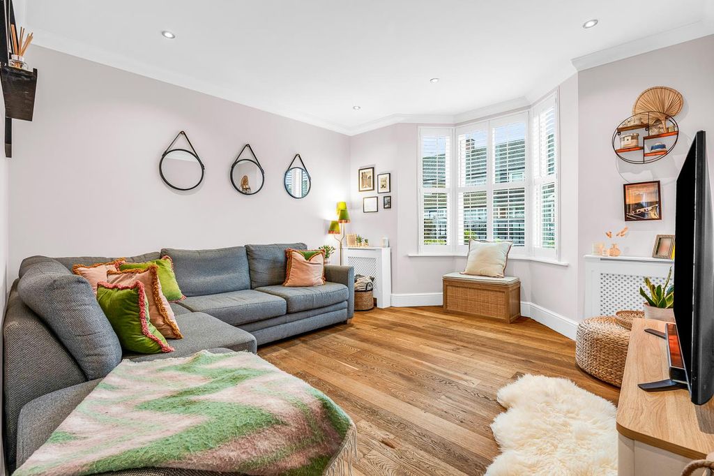 Property photo 2 of 31 Internal-Smalll.Jpg