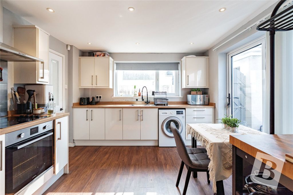 Property photo 2 of 17 Kitchen/Diner