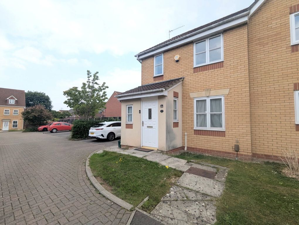 Property photo 1 of 7 External