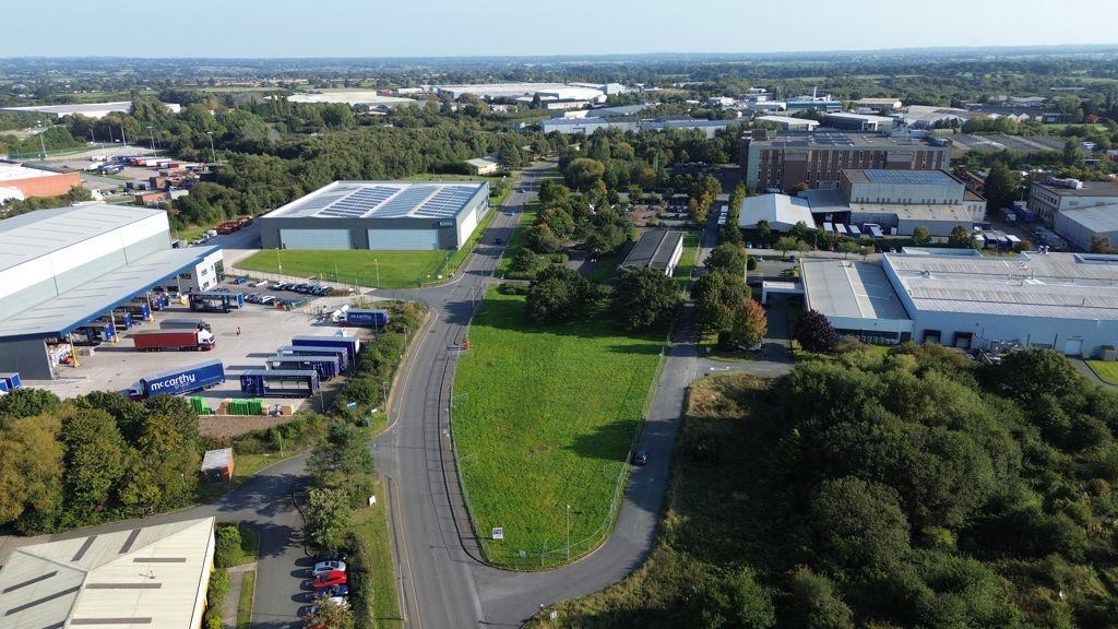 Property photo 3 of 6 Photo 6