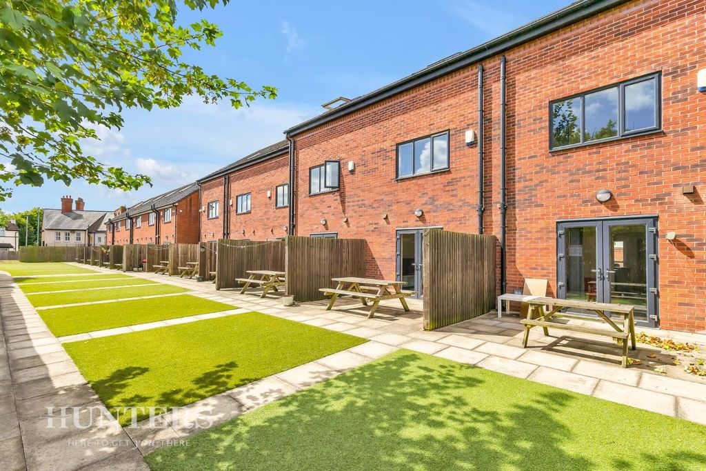 Property photo 2 of 27 Rear