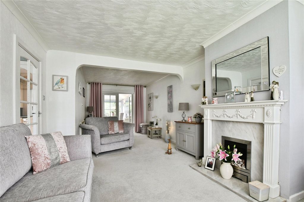 Property photo 2 of 13 Picture No. 53