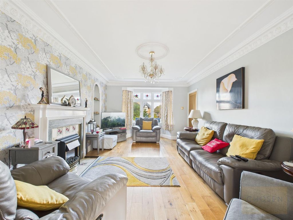 Property photo 3 of 21