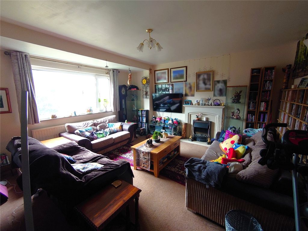 Property photo 3 of 29 Picture No. 22