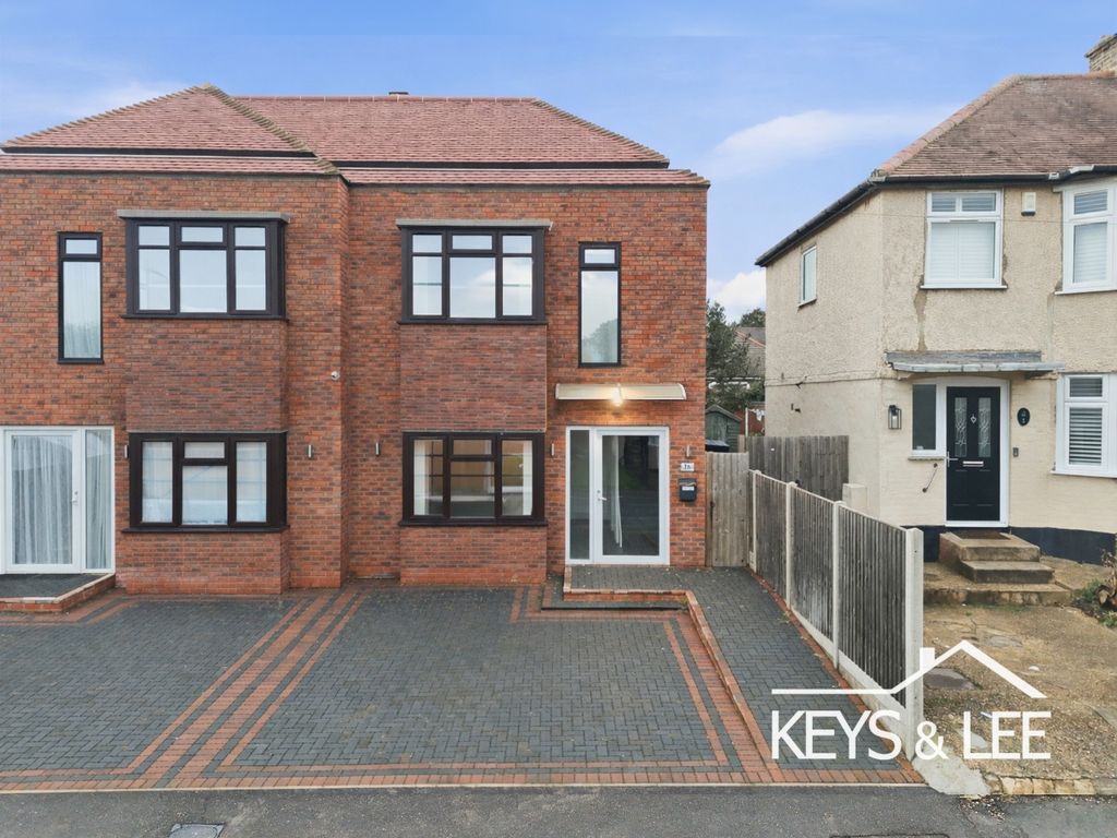 Property photo 1 of 14 2404131