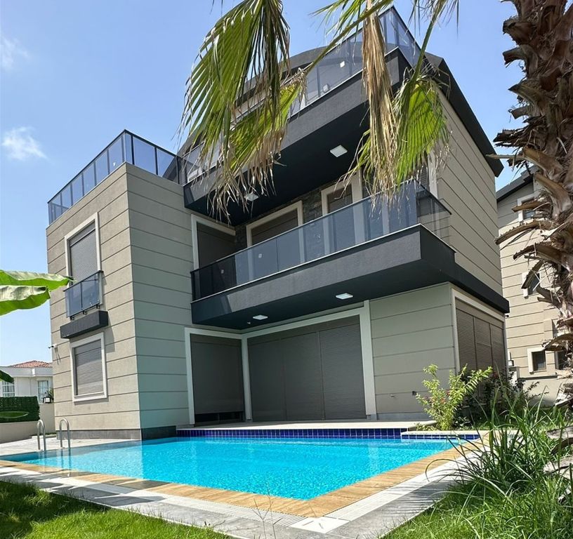 Property photo 1 of 20 Brand-New Antalya Property For Sale With A Pool And Garden - Main View Of The Detached Property