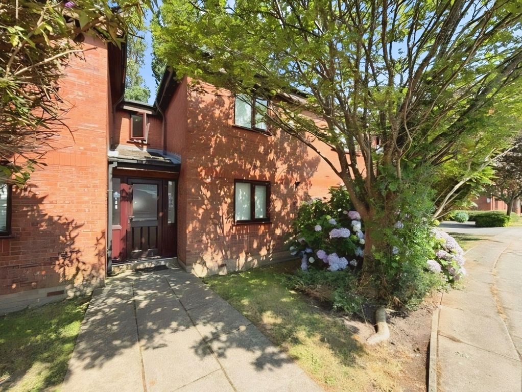 Property photo 1 of 5