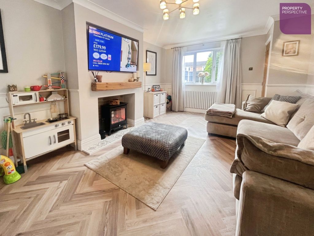 Property photo 2 of 15 Pbox-Img.Jpg