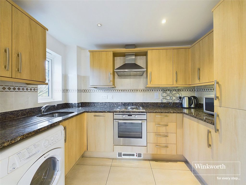 Property photo 2 of 9 Picture No. 06