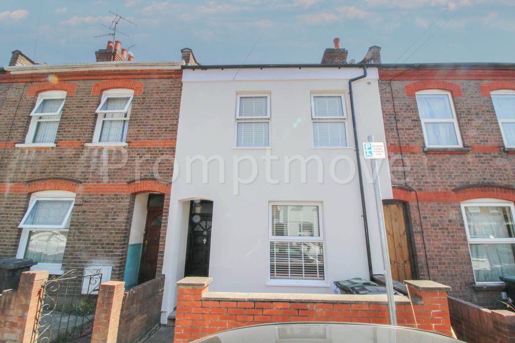 Property photo 1 of 19 Na