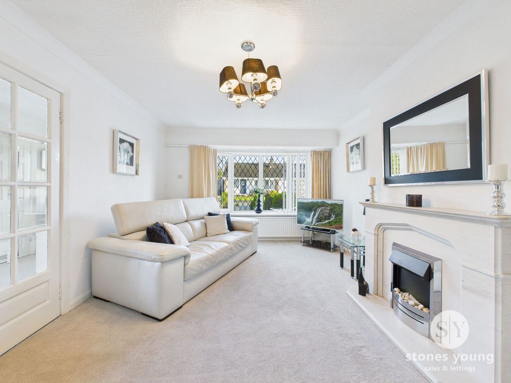 Property photo 2 of 25