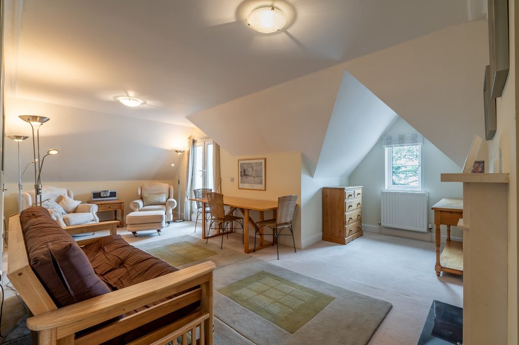 Property photo 2 of 6 Sitting Room