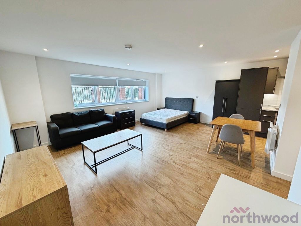 Property photo 2 of 8