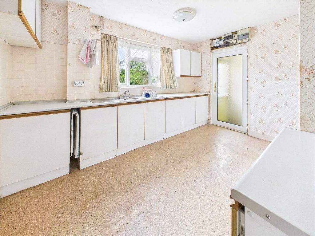 Property photo 3 of 19 Picture No. 09