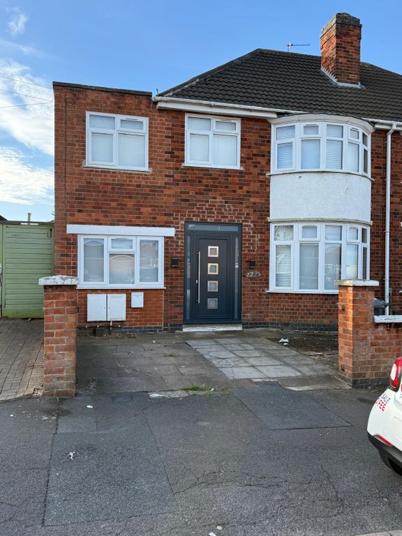 Property photo 1 of 38
