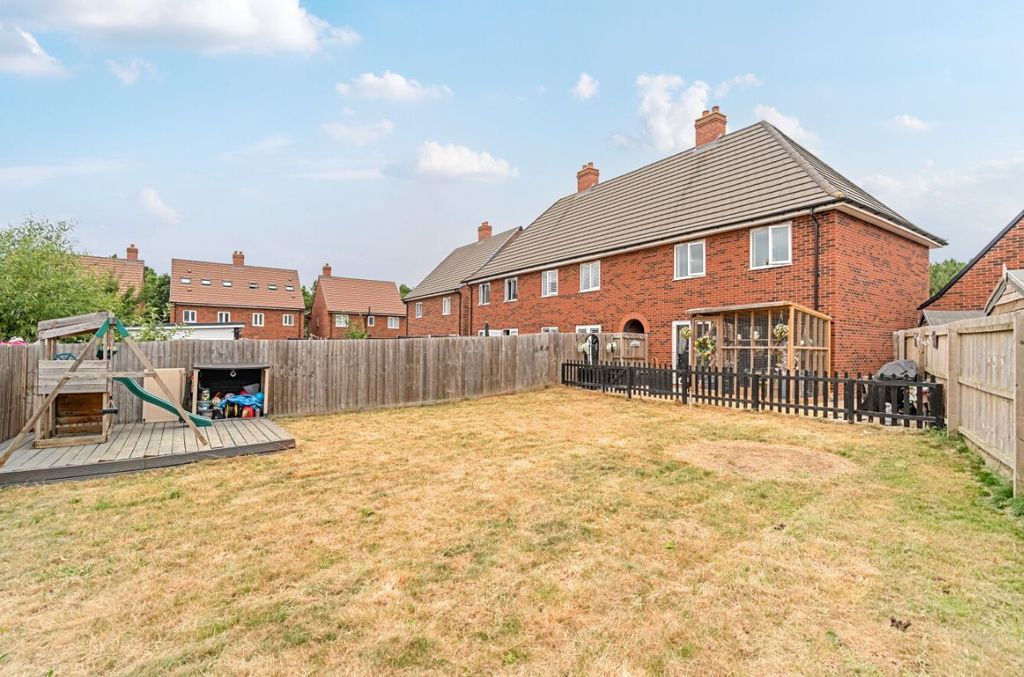 Property photo 3 of 18