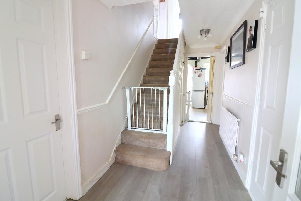 Property photo 2 of 17 Photo 2