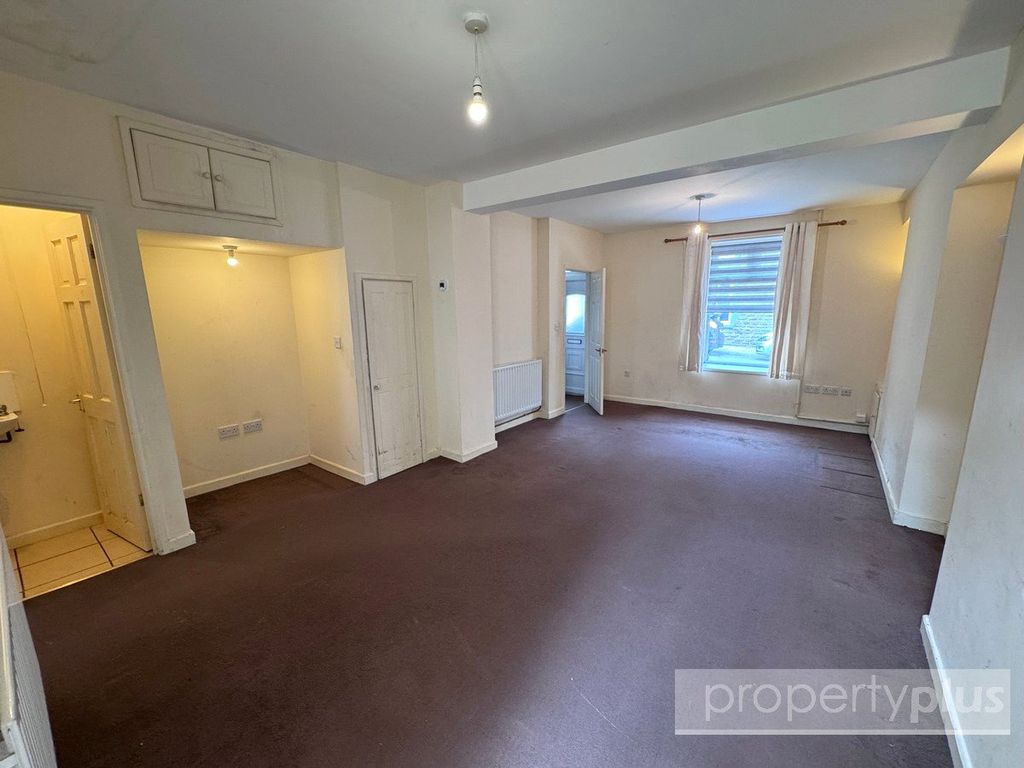 Property photo 3 of 13 Picture No. 13
