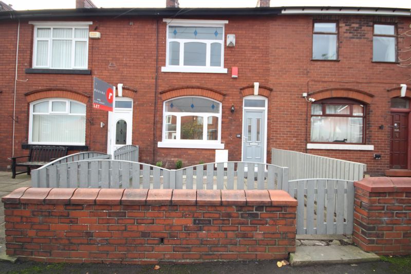 Property photo 1 of 12 External