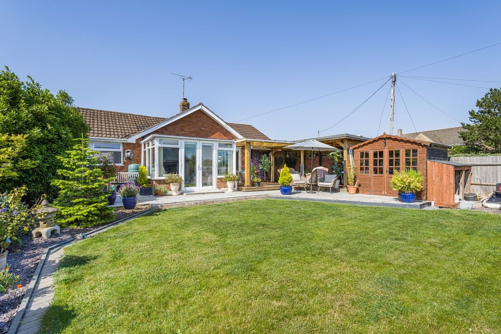 Property photo 1 of 22