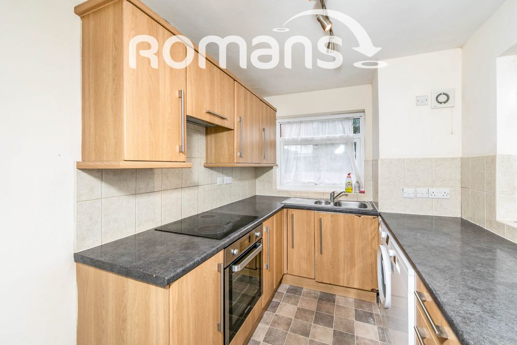 Property photo 3 of 10 1Y1A2410