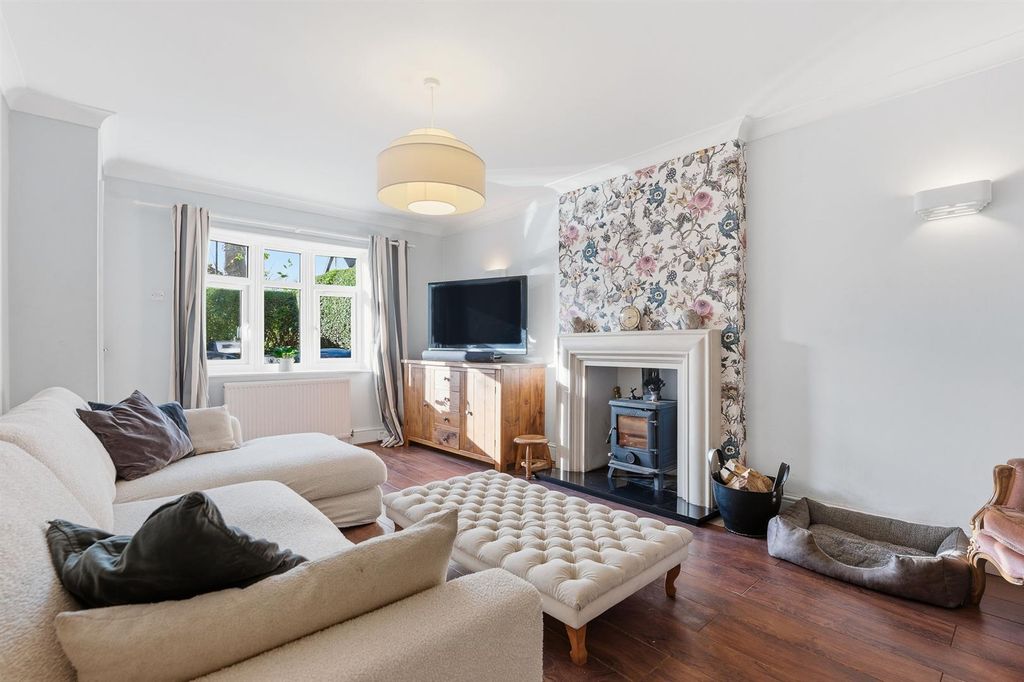 Property photo 2 of 47 P1676771.Jpg