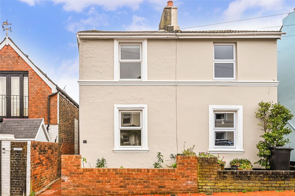 Property photo 1 of 17 Picture No. 06