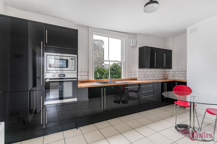 Property photo 1 of 25