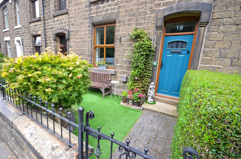 Property photo 1 of 22 02.Jpg