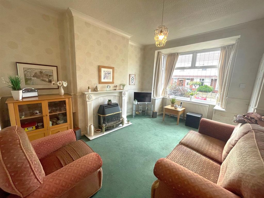 Property photo 2 of 14 B1.Jpg