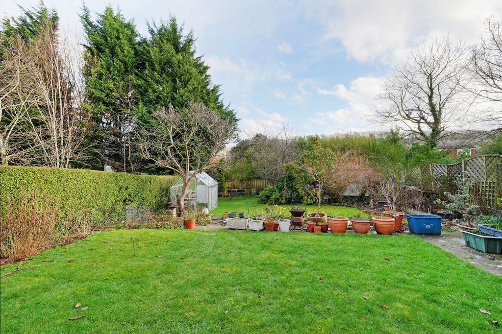 Property photo 2 of 28 Rear Garden