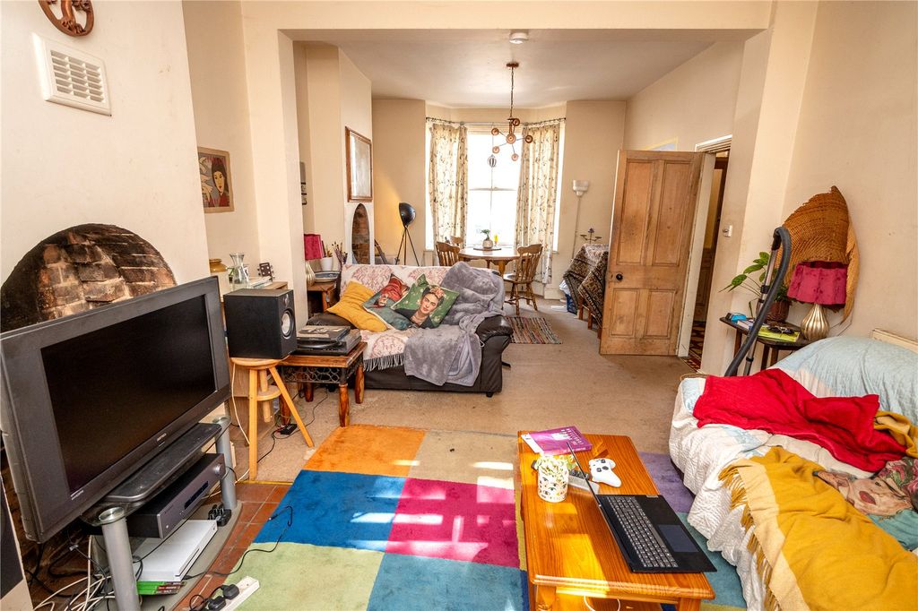Property photo 2 of 11 Picture No. 14