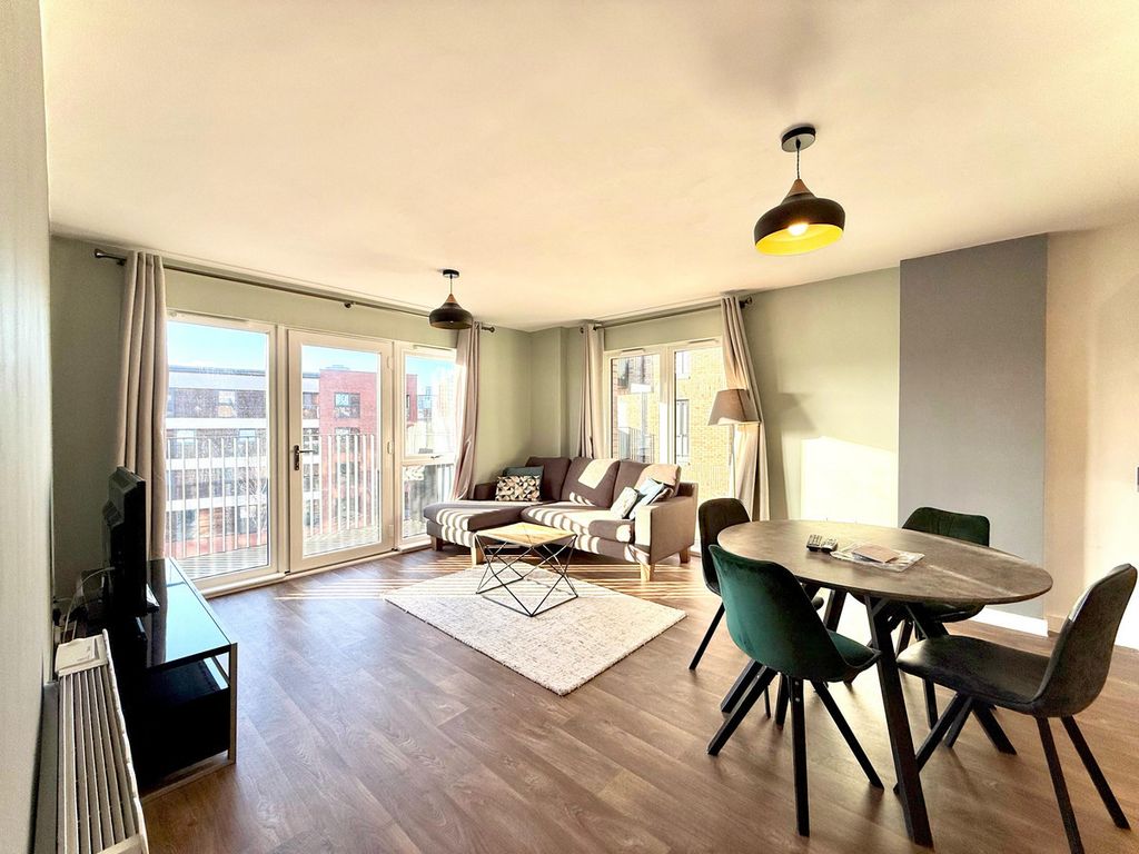 Property photo 2 of 13