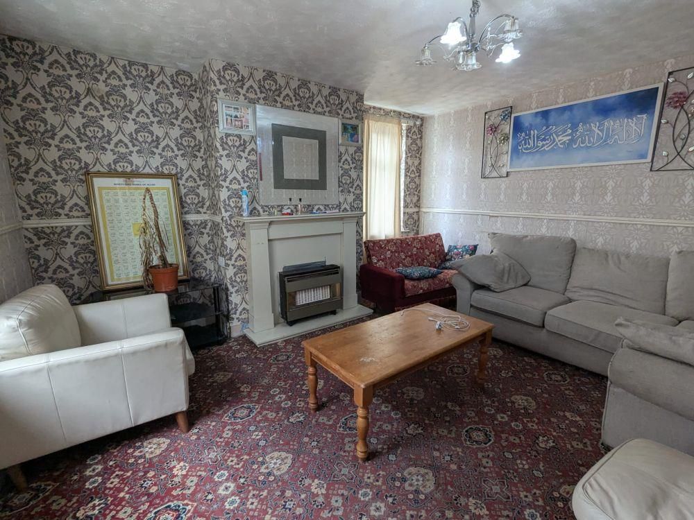 Property photo 3 of 8 3_.Jpg