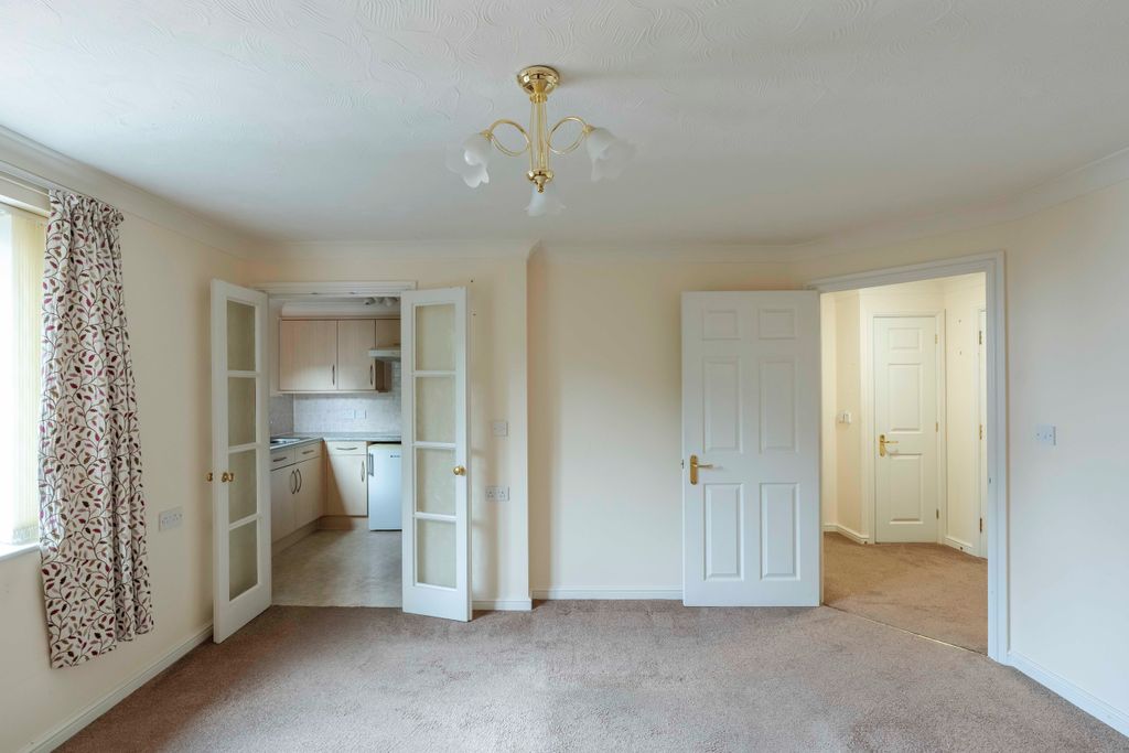 Property photo 3 of 18 Dsc05013-Hdr