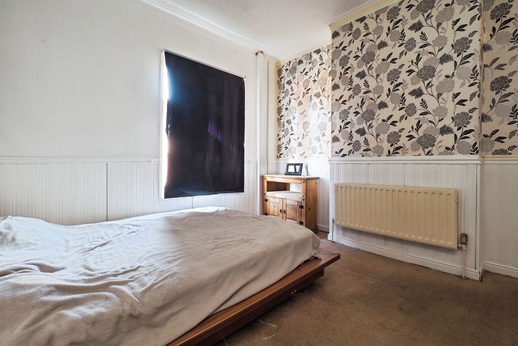 Property photo 3 of 13 Pbox-Img.Jpg