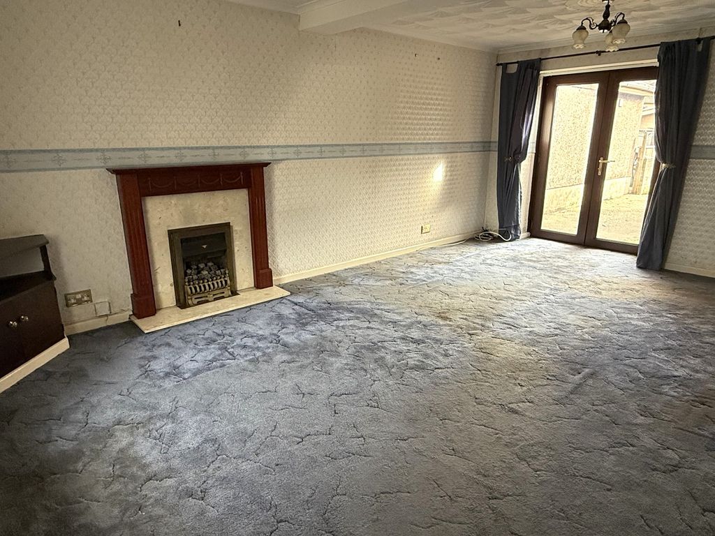 Property photo 2 of 9 Not Specified