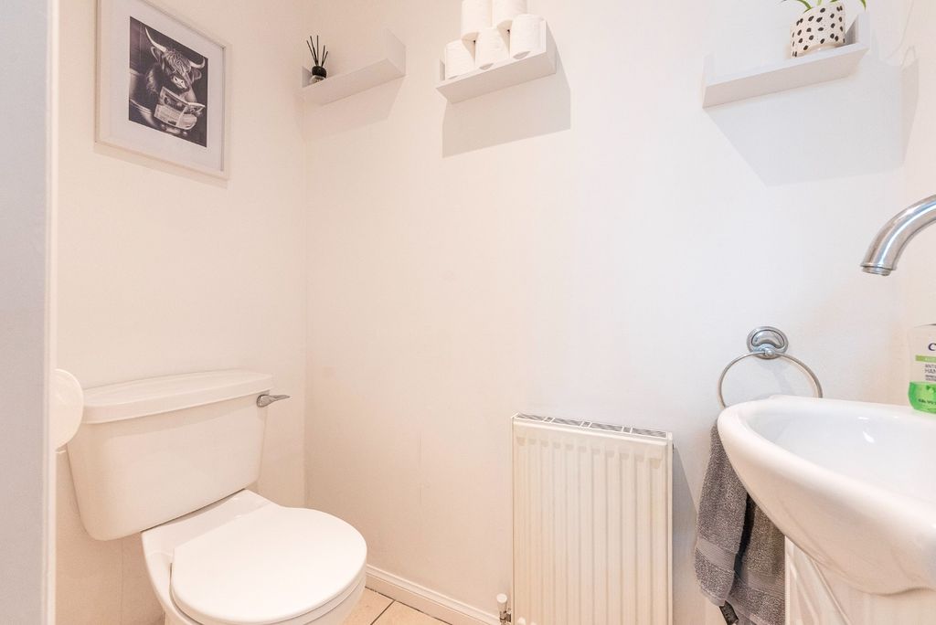 Additional image 11 of 4 bed detached house for saleBurnside, Skirling ML12