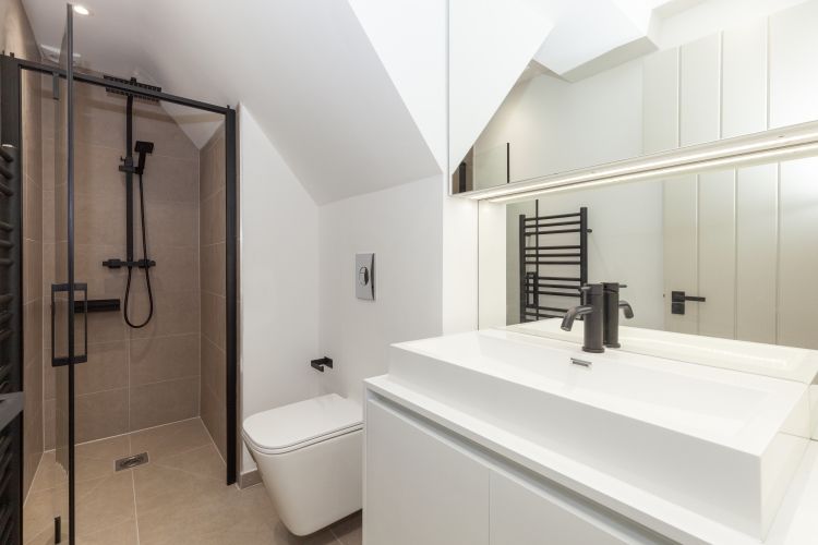 Property photo 3 of 7 237067