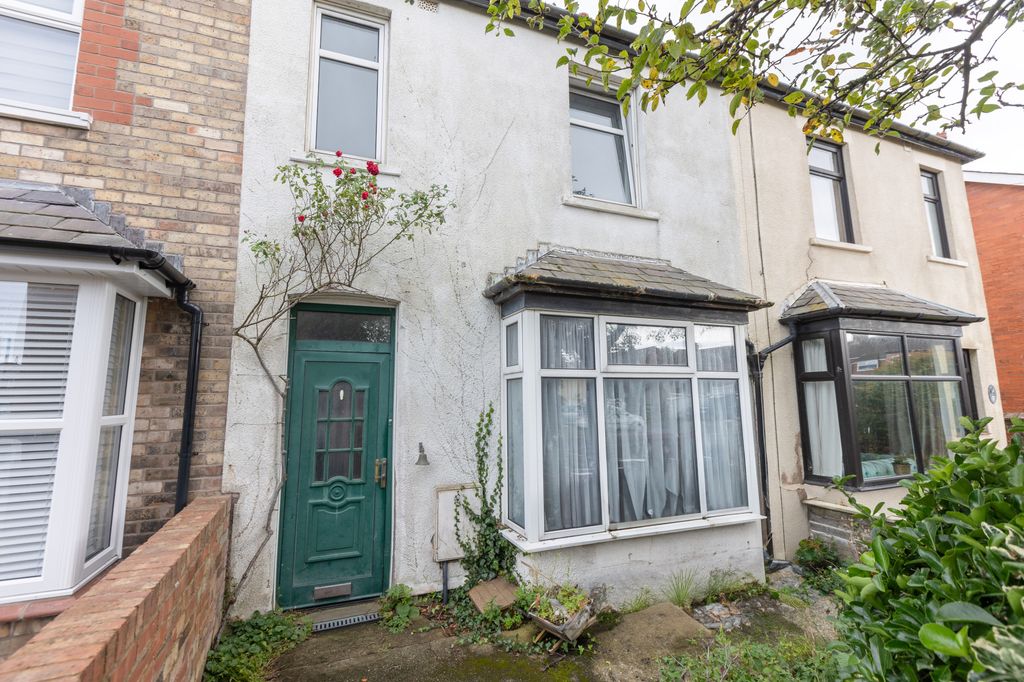 Property photo 1 of 23