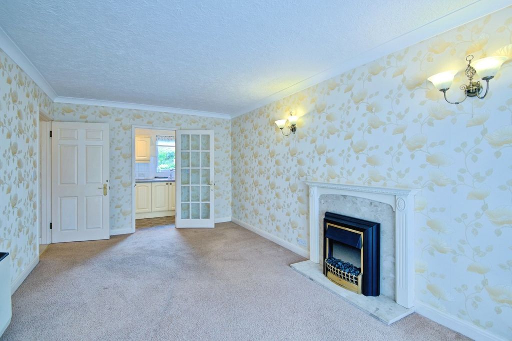 Property photo 3 of 16