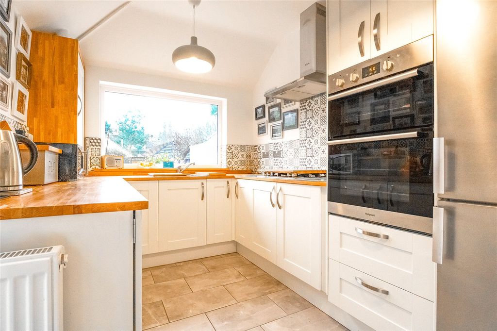 Property photo 2 of 14 Picture No. 01