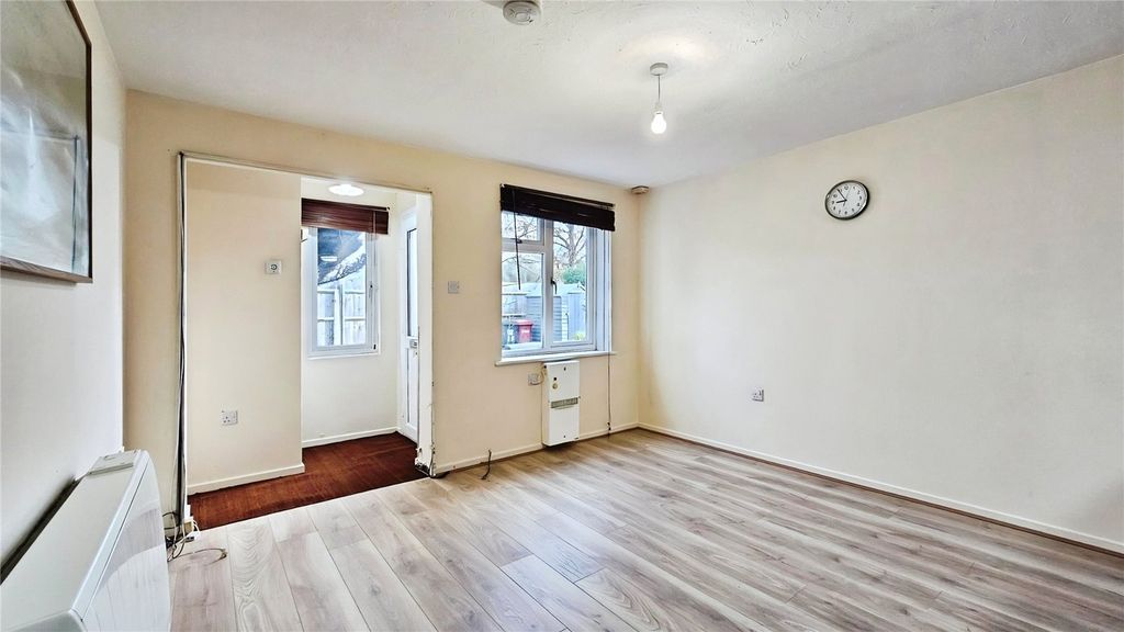 Property photo 3 of 10 Reception Room