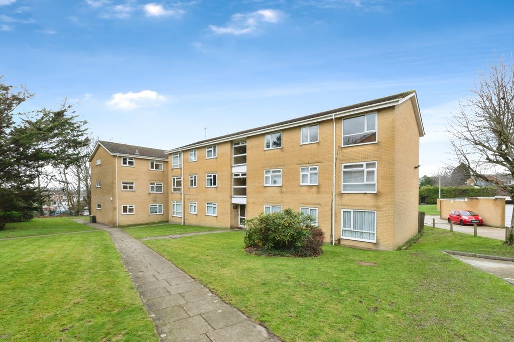 Property photo 1 of 10 Exterior