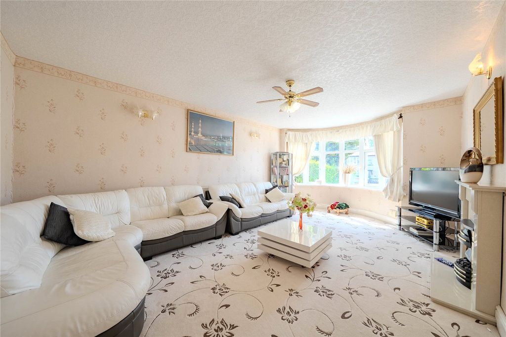 Property photo 3 of 16 Picture No. 38